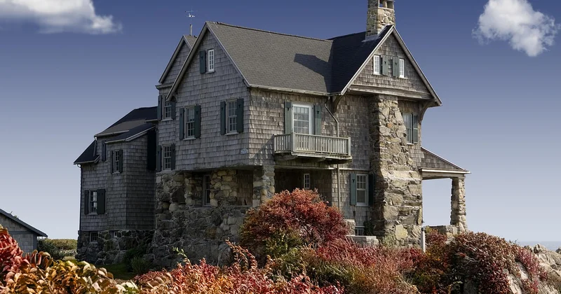 Is flipping houses profitable for beginners?